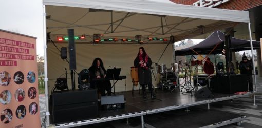 adventne koncerty v oc promenada