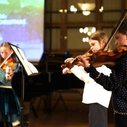 2025 12 10 adventny koncert vystava prac