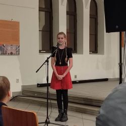 adventny koncert a vystava prac ziakov szus