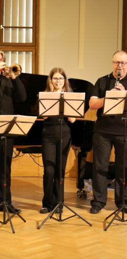2024 06 14 koncert a vystava prac szus