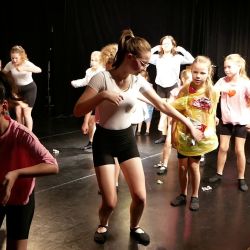 2023 07 10 letna skola divadla a tanca