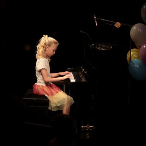 2026 04 17 usmevny koncert